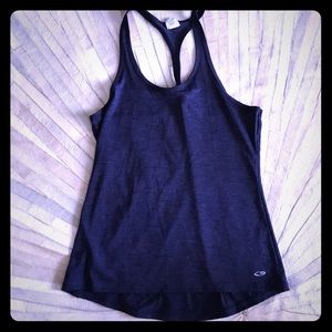 Work out tank size medium